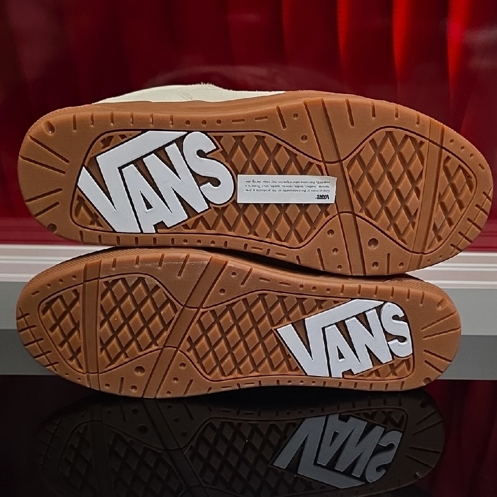 Vans Upland Suede Marshmallow Gum Sneakers Men's 12 Women's 13.5 - Picture 6 of 6